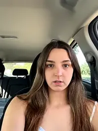 DoriDeluxe66 webcam stripchat model stream image