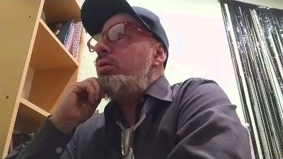 SirA webcam model stream image