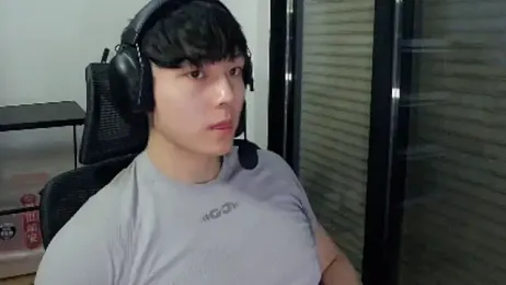 Tkcqcc webcam stripchat model stream image