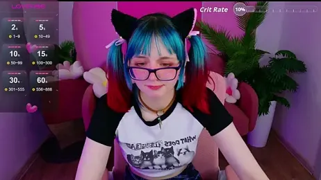 CoralineYoung webcam model stream image