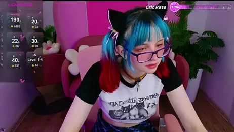 CoralineYoung webcam model stream image