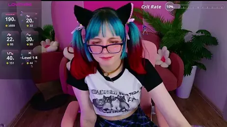 CoralineYoung webcam model stream image