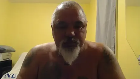 Newfiesausage1972 webcam model stream image