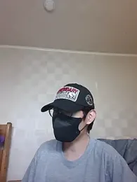 TYYUIOE3 webcam model stream image