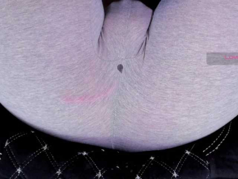 Kira-Kell webcam model stream image