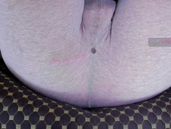 Kira-Kell webcam model stream image