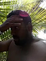 Shanputhanewdog webcam model stream image