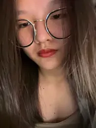 Krixxi22 webcam model stream image