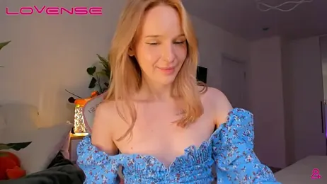 Mermaid_Melody webcam model stream image