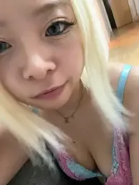 Rei1216xo webcam stripchat model stream image