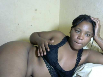 Chichi_Nuru webcam model stream image