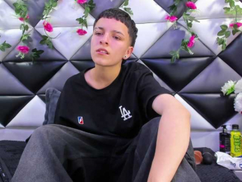 MeganThompson webcam bongacams model stream image