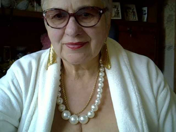 SweetCherry00 webcam model stream image