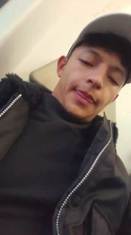 Tupapalarga webcam cam4 model stream image