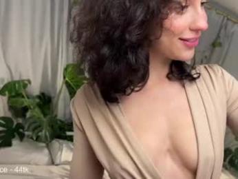 flaming_hotty webcam model stream image