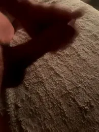 Charmeboy4_20 webcam model stream image