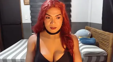 QueenTsRein webcam model stream image