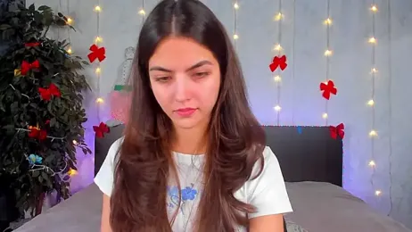 Milana_Crystal_ webcam model stream image