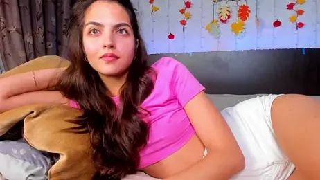 Milana_Crystal_ webcam model stream image