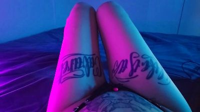 whorekinga webcam model stream image