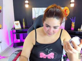 Jisoosquirt webcam bongacams model stream image