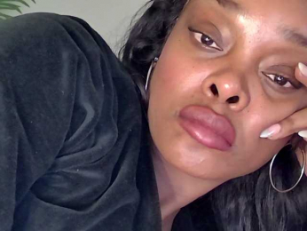 Ataliahhh webcam model stream image