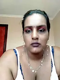 Foxybaby420 webcam model stream image