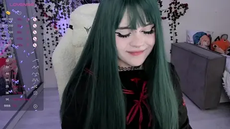 SelenaCute webcam model stream image