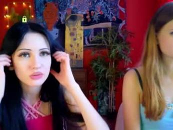 enji_wow webcam model stream image