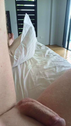 Curiosityklld24 webcam model stream image