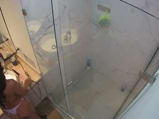 voyeurcam-casa-salsa-bathroom-7 webcam model stream image