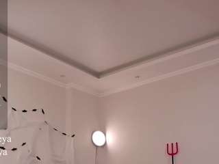 lusty-freya webcam model stream image