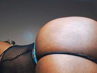 glazedbunzz webcam model stream image