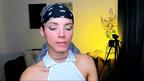 nilam_valker webcam model stream image