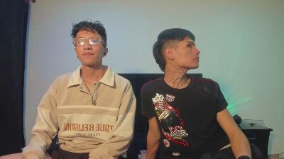 mhatias_ webcam model stream image