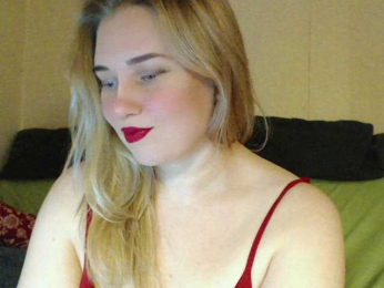 _LILKA_ webcam model stream image