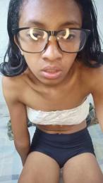 AnjelyG webcam model stream image
