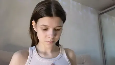 bellaglow webcam model stream image