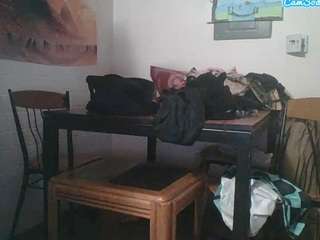 zzlightskin2femme webcam model stream image