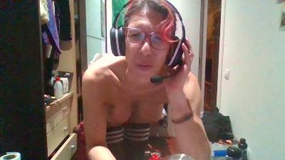 BambiMcLaren webcam model stream image