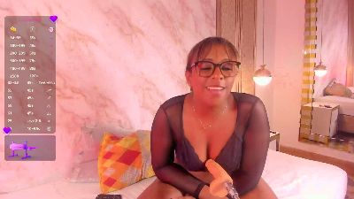 ZafiroLove_ webcam cam4 model stream image