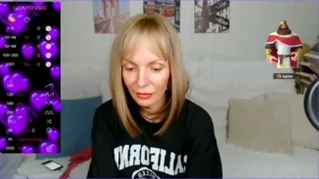 kiramarta webcam model stream image