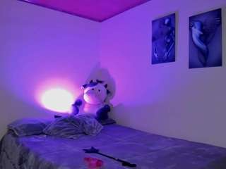lola-leah webcam model stream image