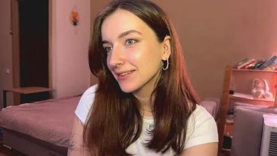 KayeBussink webcam cam4 model stream image