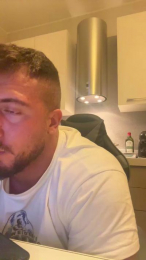 Bigwhitebull webcam model stream image