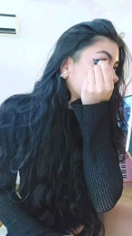 ShaniArgentina webcam model stream image