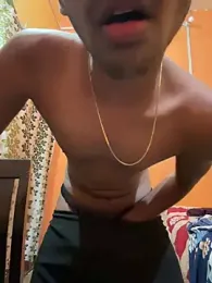 Teenage__19 webcam model stream image