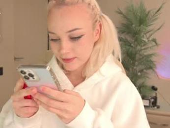 mia_milagros webcam chaturbate model stream image