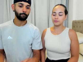 ashleyandzamir webcam chaturbate model stream image