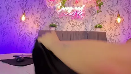 Bonny_and_carrot webcam model stream image